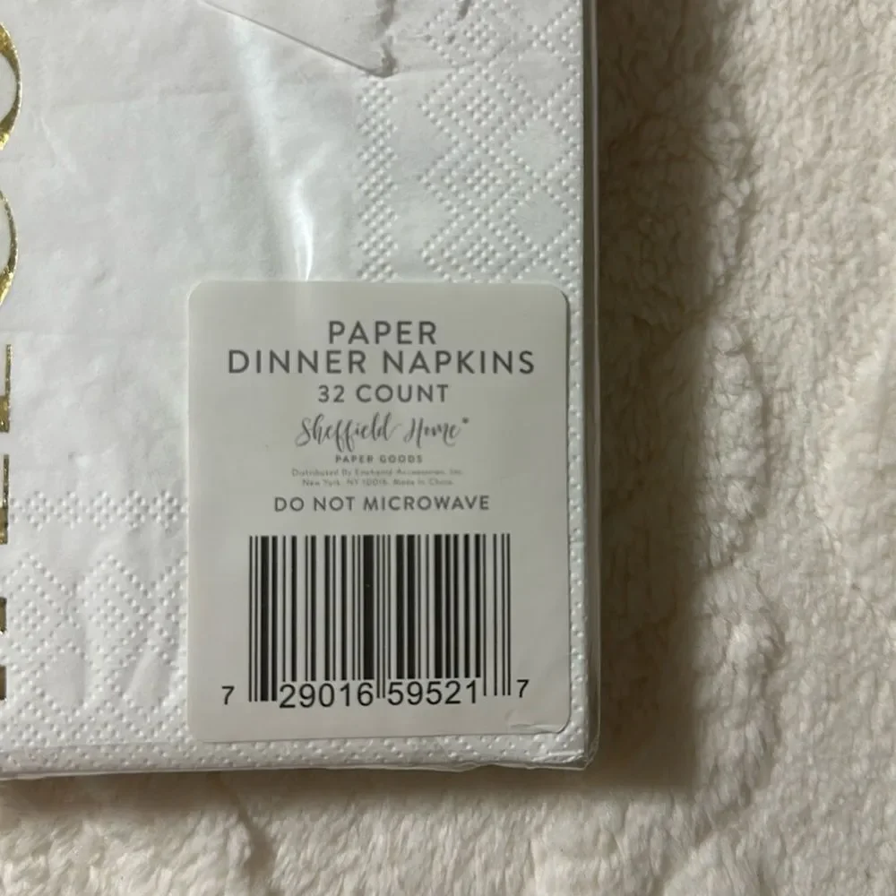 Sheffield Home WELCOME White Gold Guest Paper Towel Napkins 32 Count